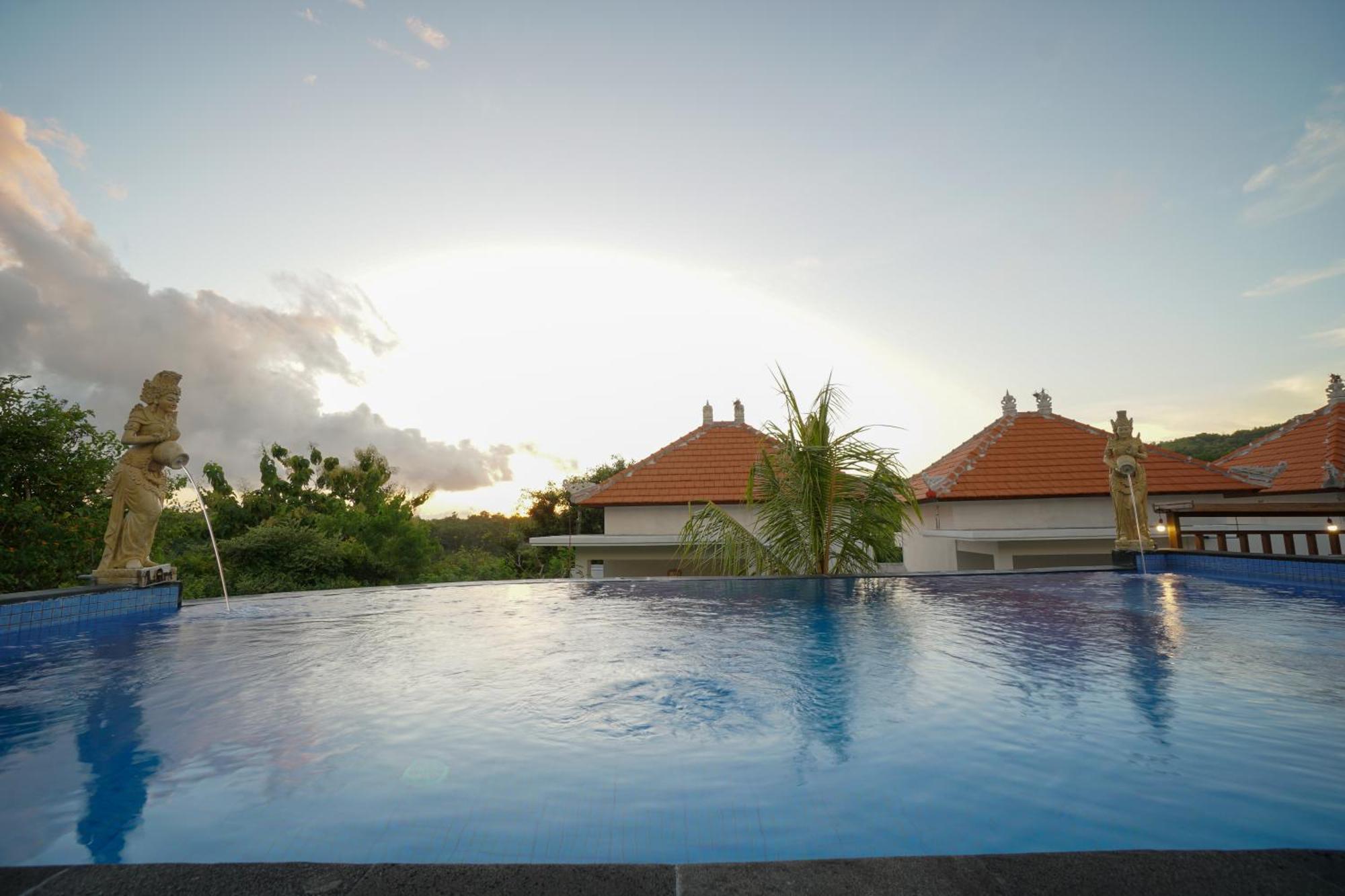 Innora Jungle Resort And Spa Batununggul 外观 照片