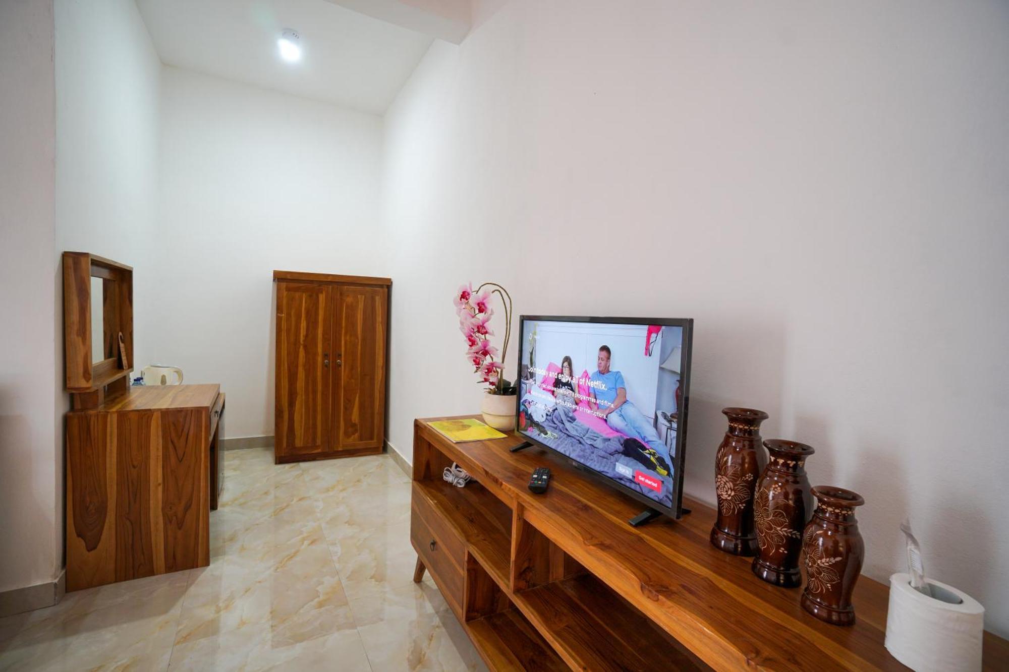 Innora Jungle Resort And Spa Batununggul 外观 照片