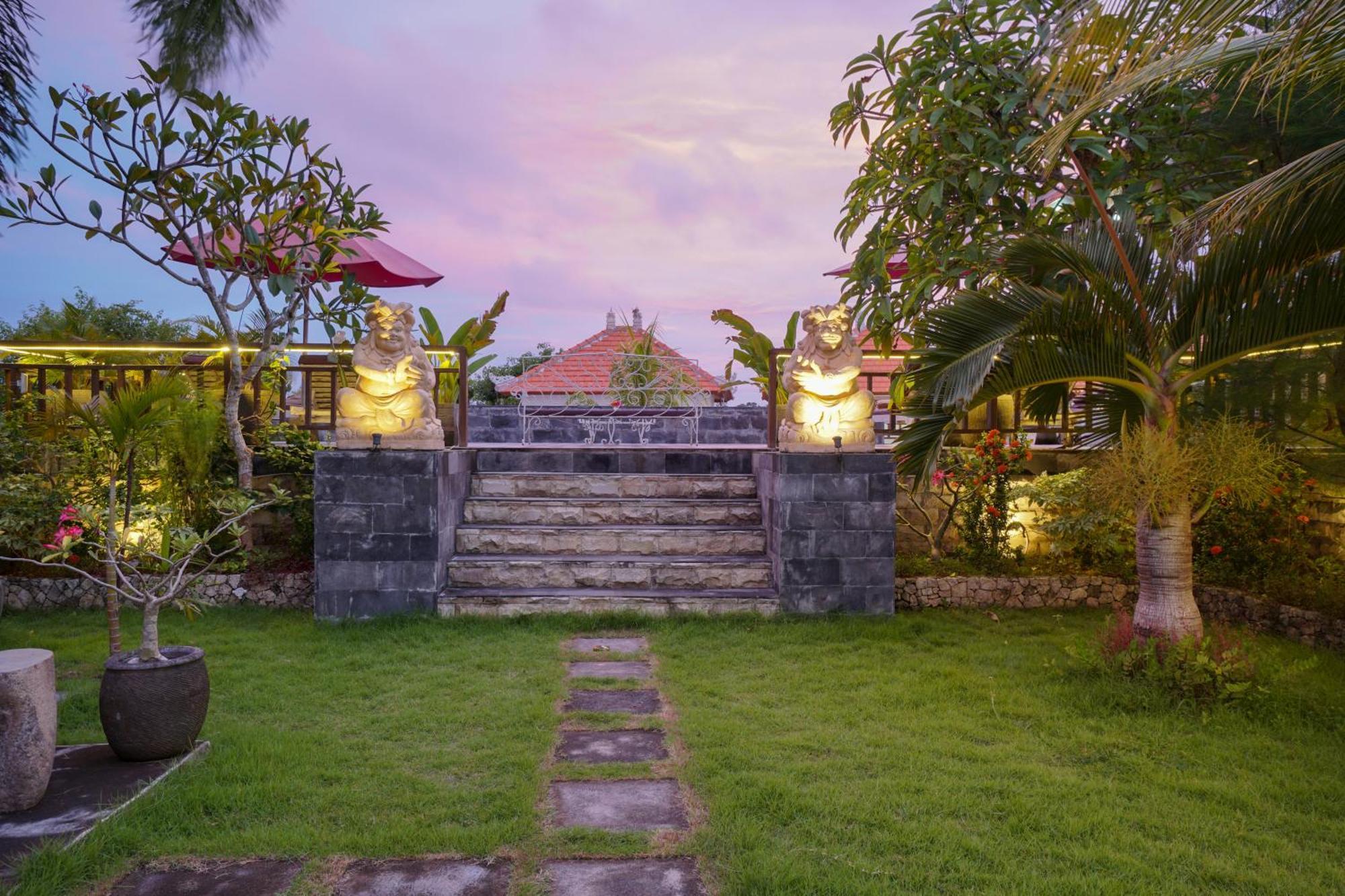 Innora Jungle Resort And Spa Batununggul 外观 照片